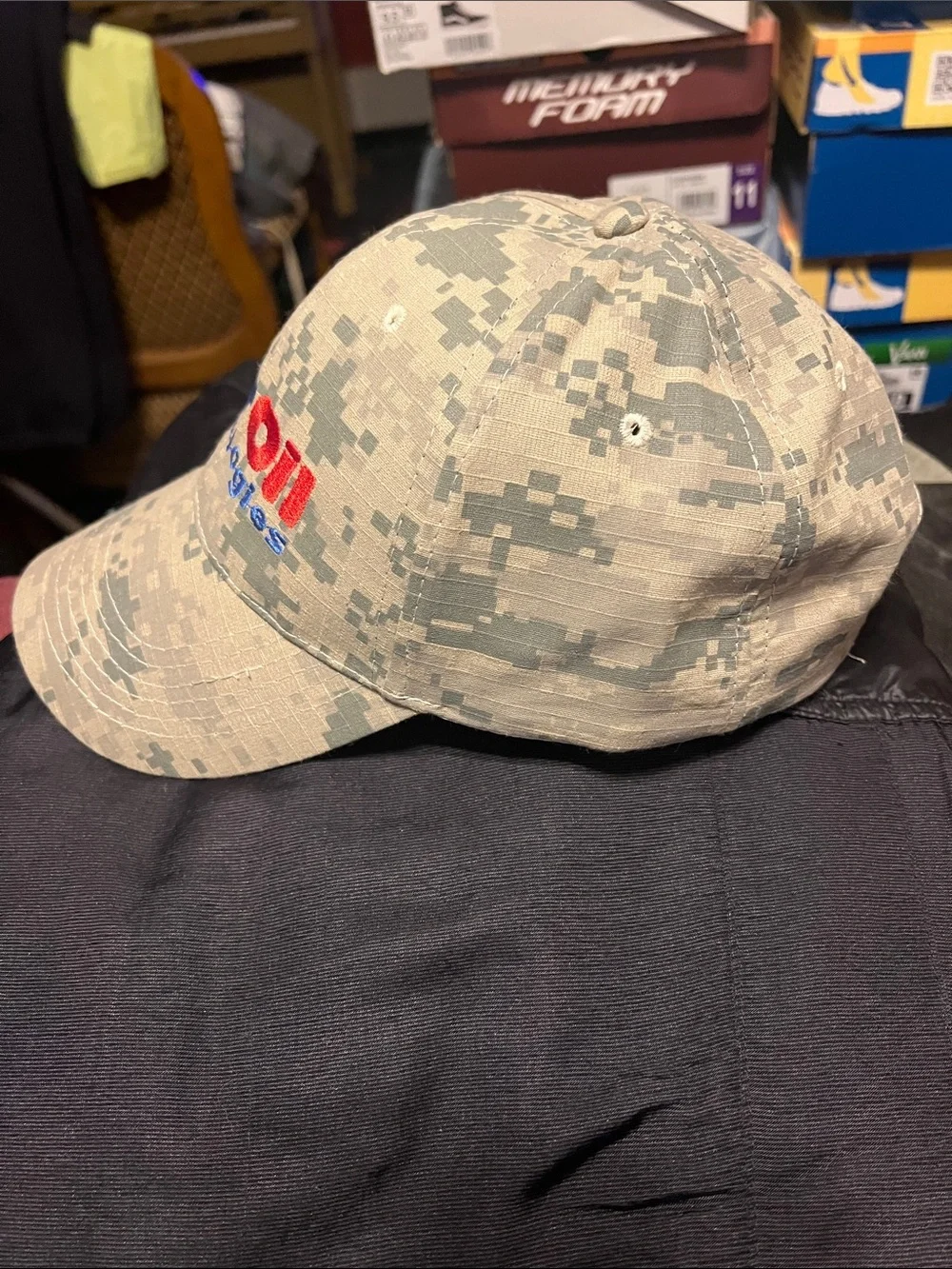 MOROIL TECHNOLOGIES DIGITAL CAMO ADJUSTABLE VELCRO STRAP LIKE NEW HAT